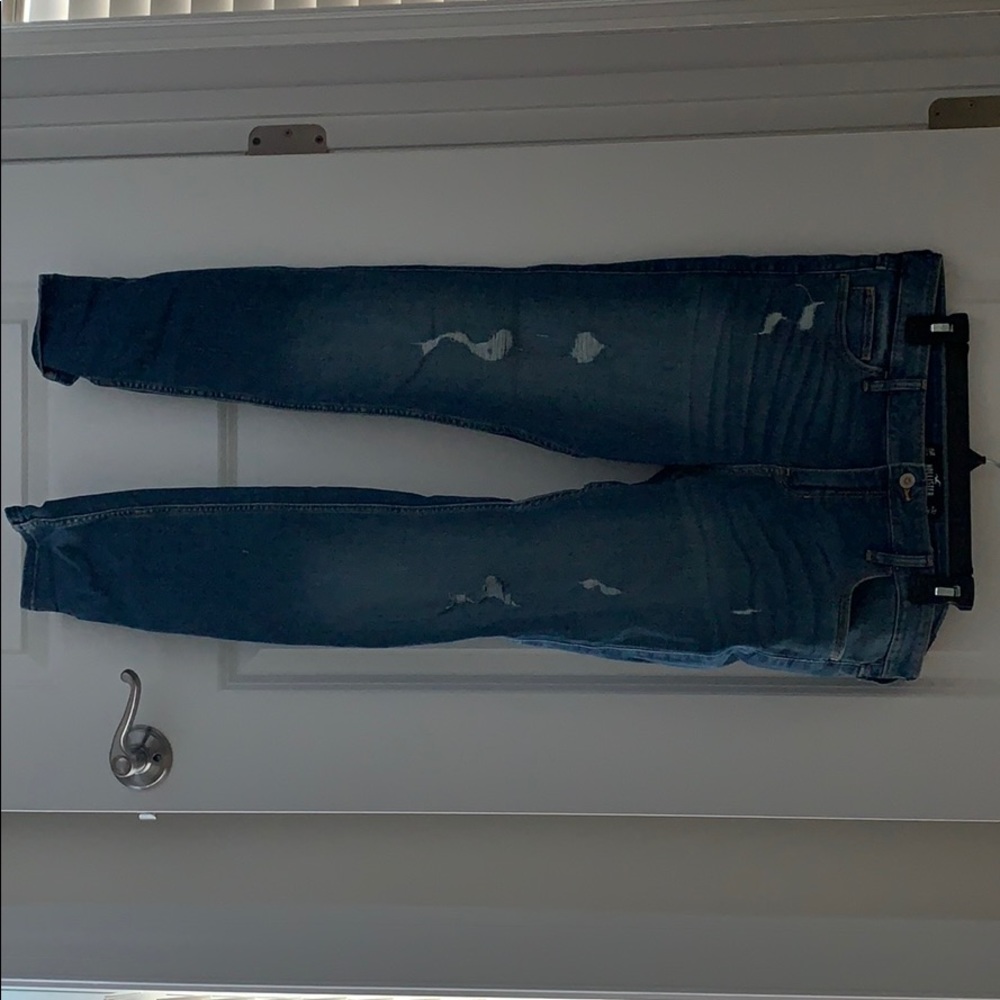 Ripped Jeans